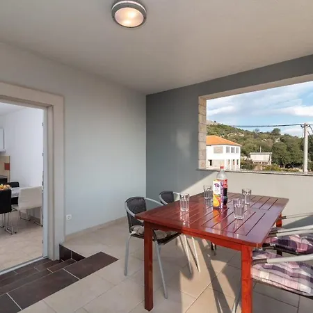 Grga Apartment *